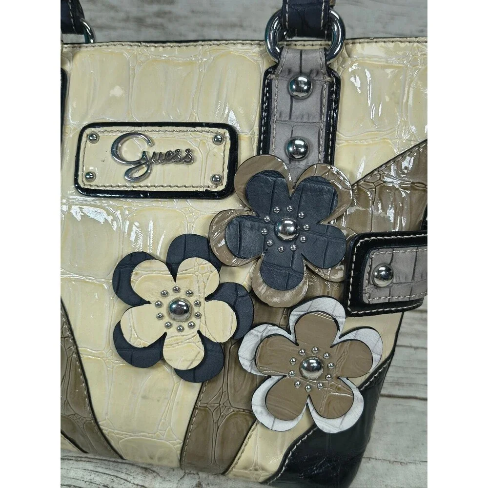 Vintage Guess Patent Flower Applique Handbag